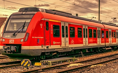Bahngipfel: IHKs erwarten Mehr Tempo auf den Schienen der Metropolregion
